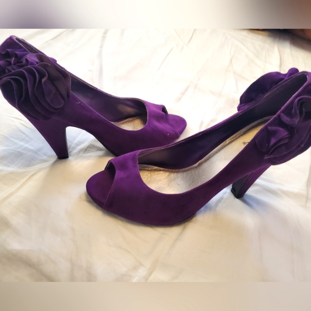 Quipid Purple Peep Toe Heel